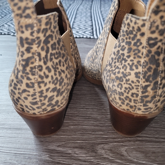 Dolce Vita's Samy Bootie - Picture 6 of 8